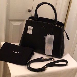 BNWT! DKNY Paige Large Satchel - Black Leather